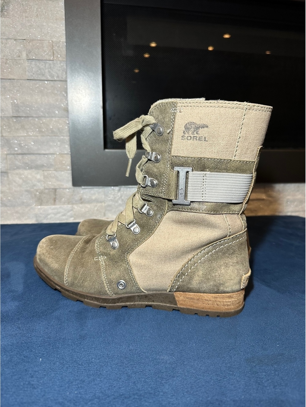 Sorel Women's Combat Style Suede and Canvas Lace-Up Boots
